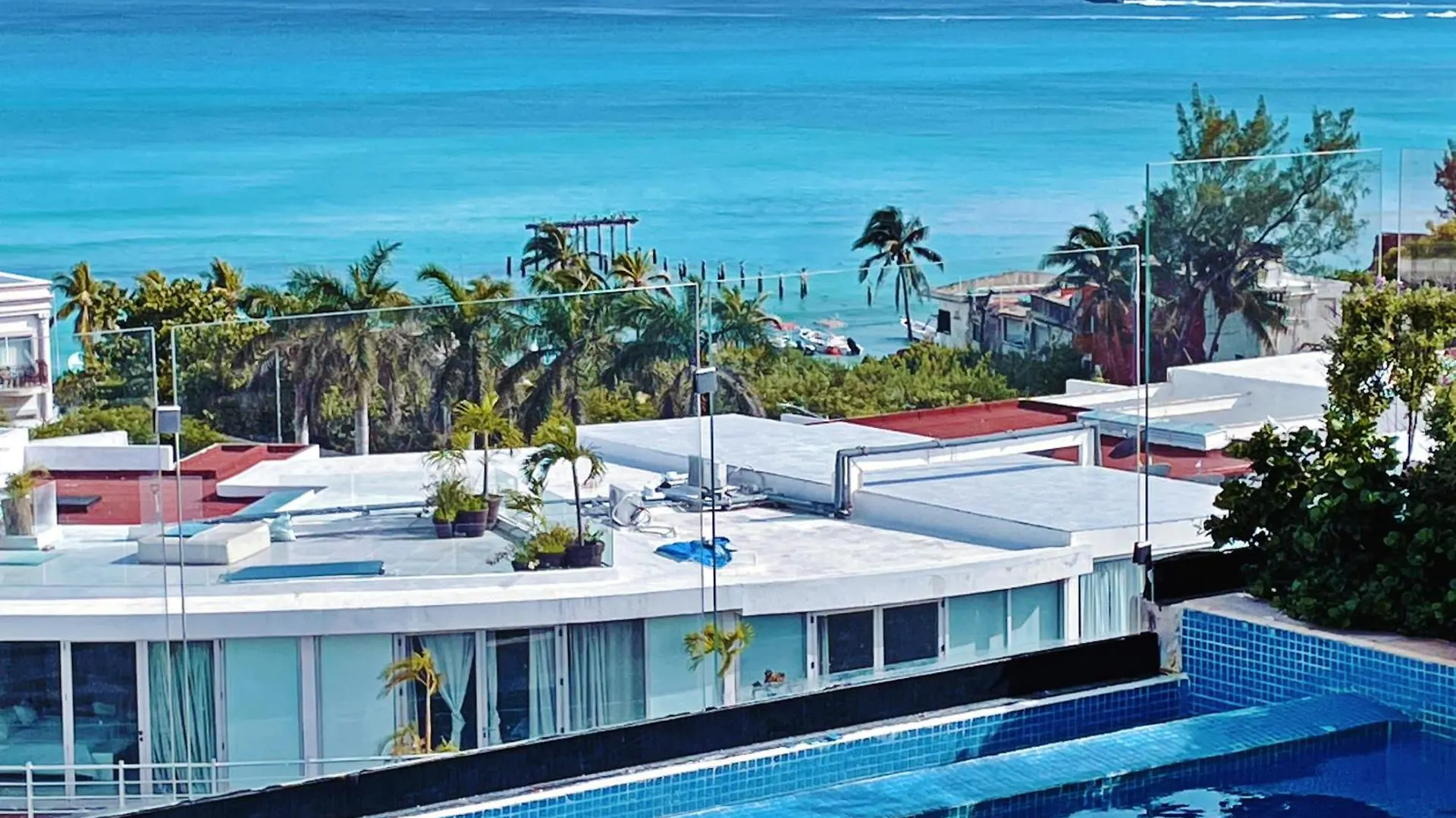 Ocean View Balcony, Rooftop, Estudio Next 5Thave Playa del Carmen